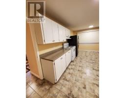 225 SHAKESPEARE DRIVE - 9