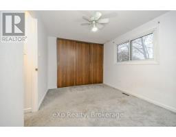 2 - 165 GREEN VALLEY DRIVE - 24