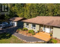 106 Ladell Heights Crescent, MLS X12404622