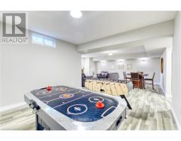 13 HARBOUR COURT - 22