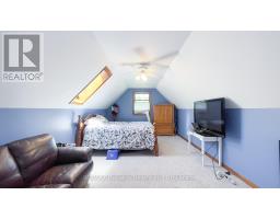 32 CHRISTY STREET - 40