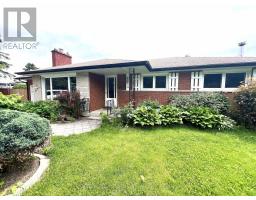 39 AGINCOURT GARDENS - 1