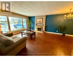 39 AGINCOURT GARDENS - 7