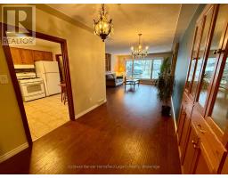 39 AGINCOURT GARDENS - 9
