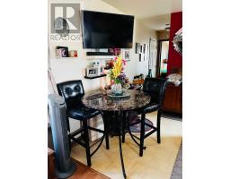 212 - 198 SPRINGBANK DRIVE - 4