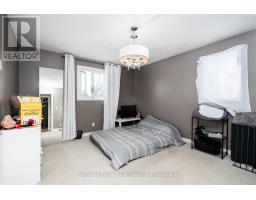 625 WALLACE AVENUE S - 10
