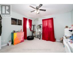 625 WALLACE AVENUE S - 13