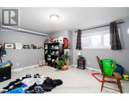 625 WALLACE AVENUE S - 23