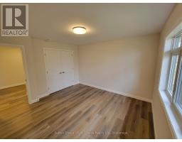 549 ALBERT STREET - 15