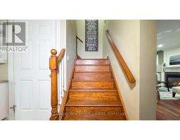90 ABRAHAM DRIVE - 31