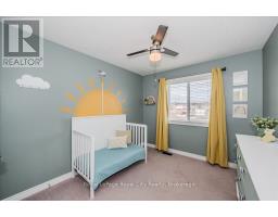 28 - 714 WILLOW ROAD - 30