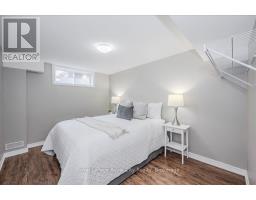 28 - 714 WILLOW ROAD - 34