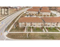 28 - 714 WILLOW ROAD - 4