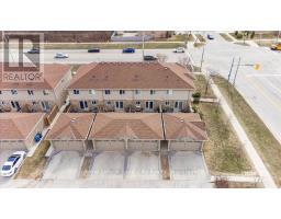 28 - 714 WILLOW ROAD - 42