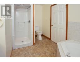 20 RIDGEWOOD CRESCENT - 14