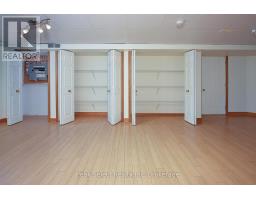 20 RIDGEWOOD CRESCENT - 18