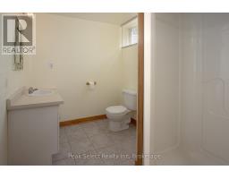 20 RIDGEWOOD CRESCENT - 21