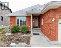 20 RIDGEWOOD CRESCENT - 6