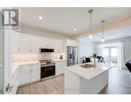 4 BRAUN AVENUE - 11