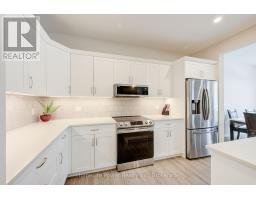 4 BRAUN AVENUE - 12