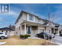 4 BRAUN AVENUE - 2