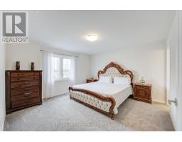 4 BRAUN AVENUE - 27