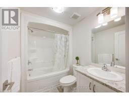 4 BRAUN AVENUE - 43
