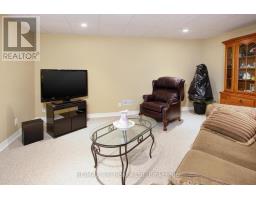 43 ABRAHAM DRIVE - 22