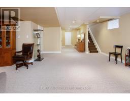 43 ABRAHAM DRIVE - 25