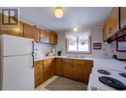 333 WELLINGTON STREET S - 12