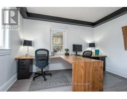 168 HOPE STREET E - 24
