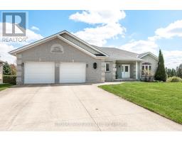 153 THAMESVIEW CRESCENT - 2