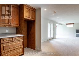 153 THAMESVIEW CRESCENT - 33