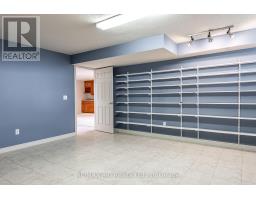 153 THAMESVIEW CRESCENT - 38