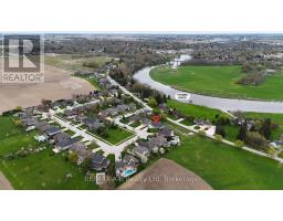153 THAMESVIEW CRESCENT - 46