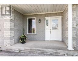 153 THAMESVIEW CRESCENT - 5
