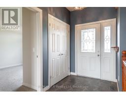 153 THAMESVIEW CRESCENT - 6