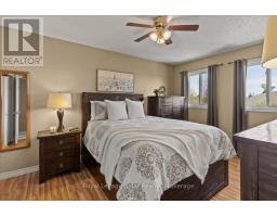83 BELL COURT - 21