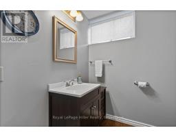 83 BELL COURT - 31
