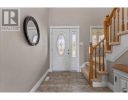 83 BELL COURT - 5