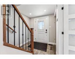 203 ELMIRA ROAD S - 3