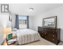 305 - 4 AVALON PLACE - 23