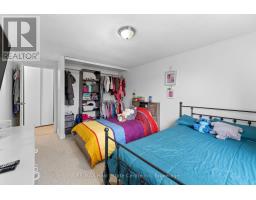 305 - 4 AVALON PLACE - 27