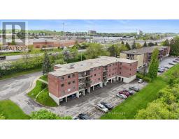305 - 4 AVALON PLACE - 37