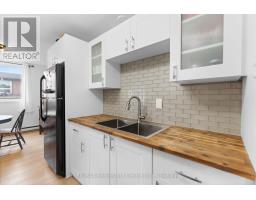305 - 4 AVALON PLACE - 7