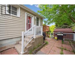 14 RIVERSIDE DRIVE W - 3