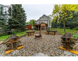 14 RIVERSIDE DRIVE W - 30