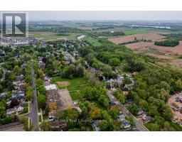 14 RIVERSIDE DRIVE W - 35