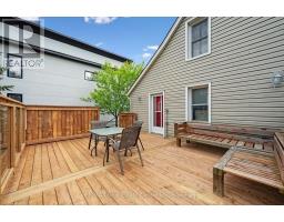 14 RIVERSIDE DRIVE W - 5