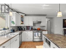 52 BURKE STREET - 11